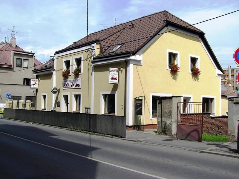 Penzion Coupe Příbram Zewnętrze zdjęcie