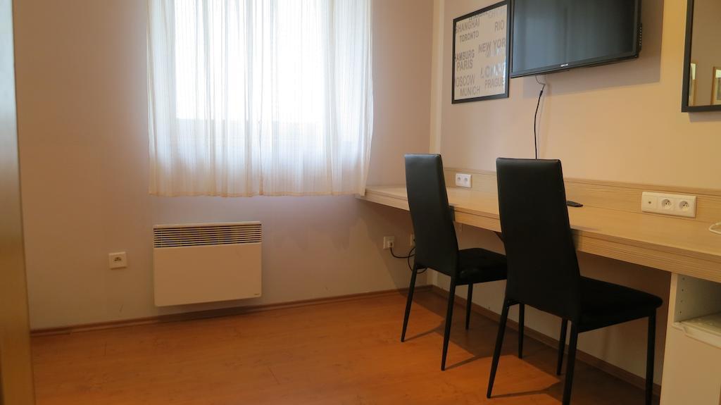 Penzion Coupe Příbram Zewnętrze zdjęcie